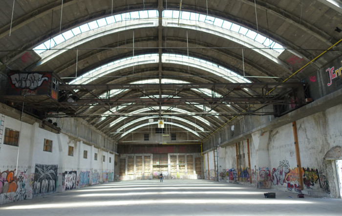 Tonnenhalle